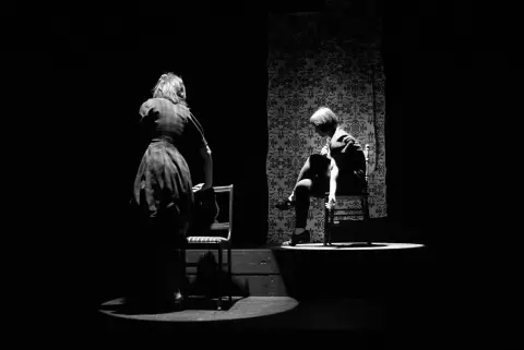 'WhyRobotsMakeBetterLovers', Bee Pallomina and Johanna Bundon in performance, Globe Theatre, Regina, 2010